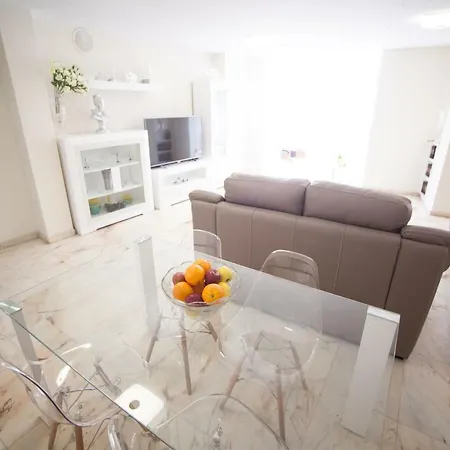 Apartment Grand Fernando Explanada Alicante